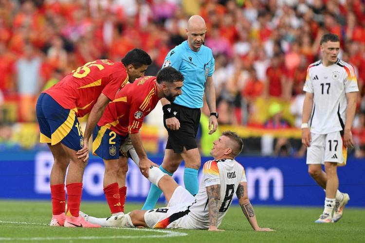 澳门金沙娱乐在线-欧国联比赛：西班牙客场大胜六球，送出疯狂绝杀(欧国联西班牙对乌克兰直播)