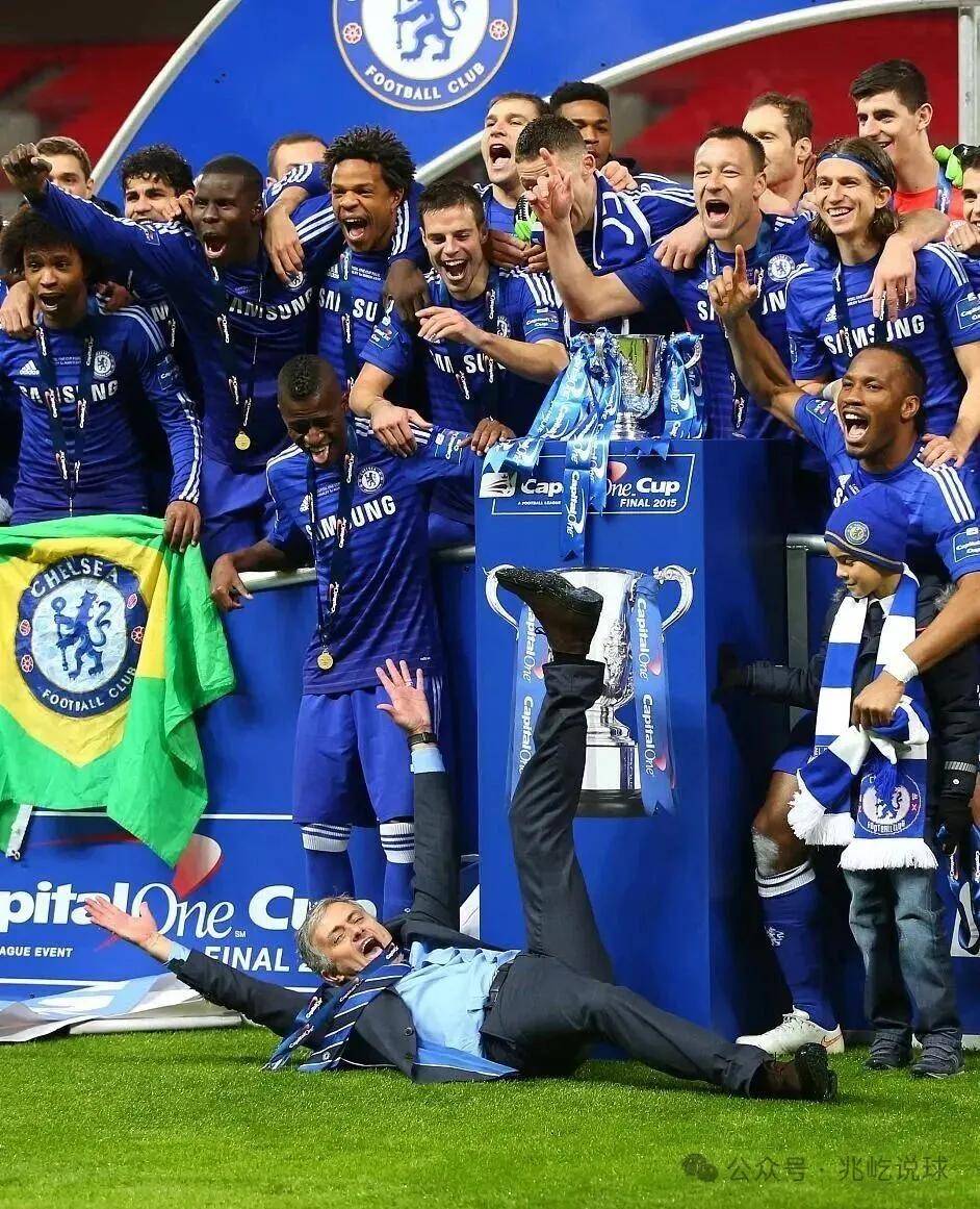 包含沃尔夫汉普顿主场击败伯恩茅斯，保持不败的词条